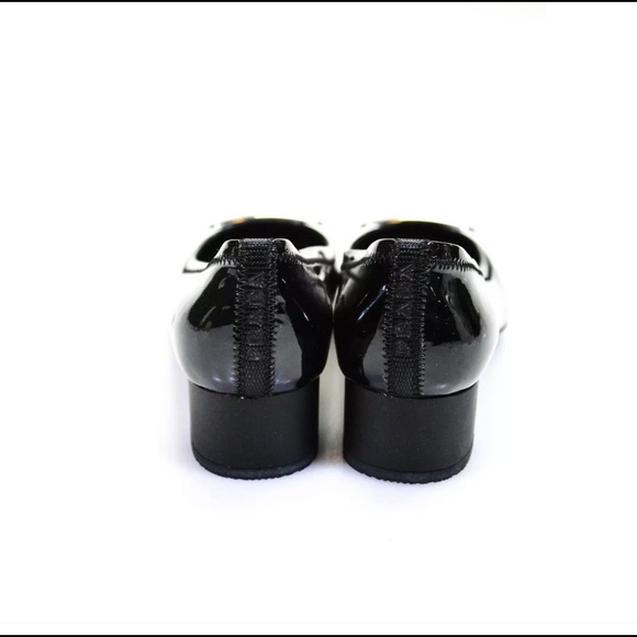 🔥🔥🔥PRADA🔥🔥STUNNING🔥🔥 - Picture 2 of 5